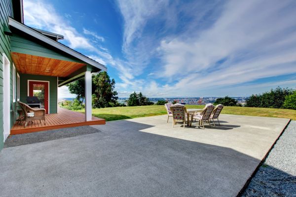 Cost of Backyard Paving in Aurora